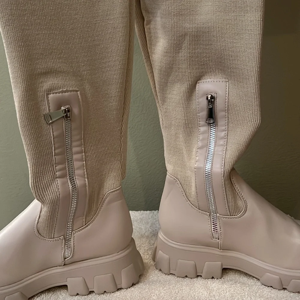Taupe Over The Knee Knitted High Boots With Lug Sole Size 8